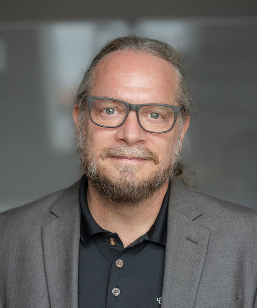 Foto Prof. Dr. Gernot Aich Foto Prof. Dr. Gernot Aich