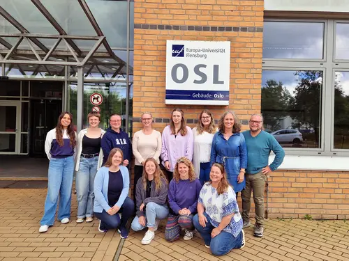 Im dreitägigen Workshop setzten sich die Teilnehmenden intensiv mit dem Gmünder Modell der Gesprächsführung auseinander. Bild: Europa-Universität Flensburg. Im dreitägigen Workshop setzten sich die Teilnehmenden intensiv mit dem Gmünder Modell der Gesprächsführung auseinander. Bild: Europa-Universität Flensburg.