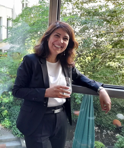 Foto Prof. Dr. Nazli Hodaie Foto Prof. Dr. Nazli Hodaie