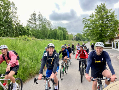 Foto Exkursionsgruppe bei der Fahrradtour um den Bodensee Foto Exkursionsgruppe bei der Fahrradtour um den Bodensee